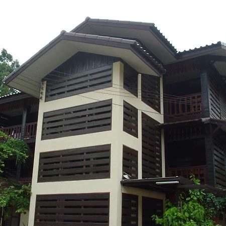 Baan Lotus Guest House Phra Nakhon Si Ayutthaya Buitenkant foto