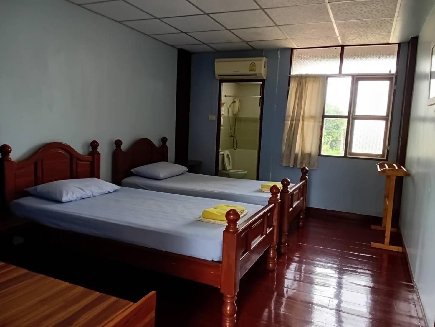 Baan Lotus Guest House Phra Nakhon Si Ayutthaya Buitenkant foto
